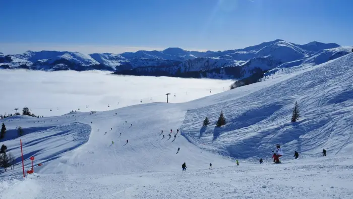 Austria - Kanzelhohe - ob�z narciarski