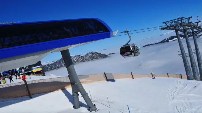 Austria - Kanzelhohe - ob�z narciarski