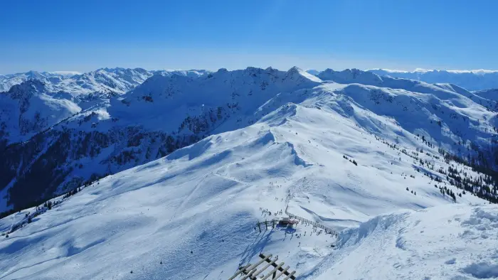 Austria - Kanzelhohe - ob�z narciarski