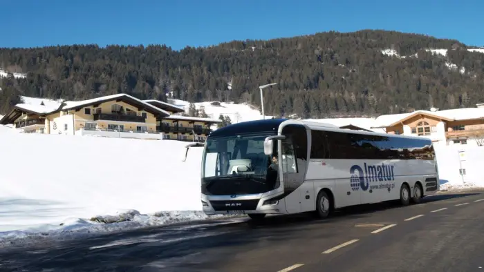 Austria - Kanzelhohe - ob�z snowboardowy