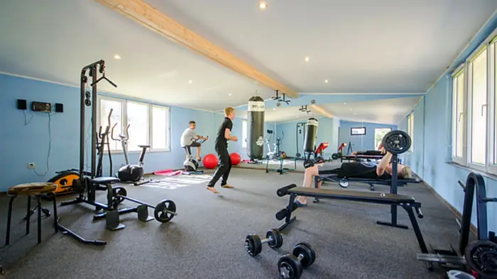 eba - kolonia rekreacyjna. Wypoczynek Bez Kitu