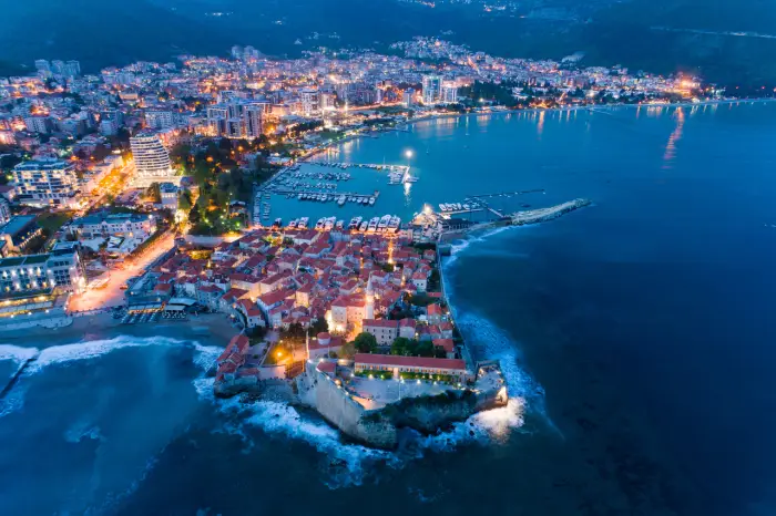 Czarnogra - Budva - Summer Camp 18+ - wylot z Warszawy, Krakowa, Wrocawia