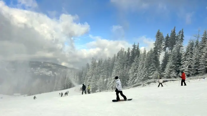 Korbiel�w - ob�z snowboardowy