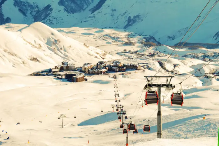 Gruzja - narty na Kaukazie - wylot z Warszawy, Gda�ska, Krakowa, Wroc�awia (skipass w cenie)