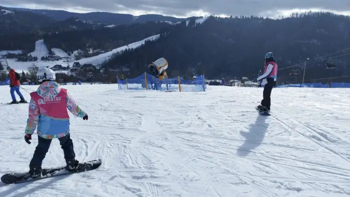 Krynica-Zdr�j - ob�z snowboardowy