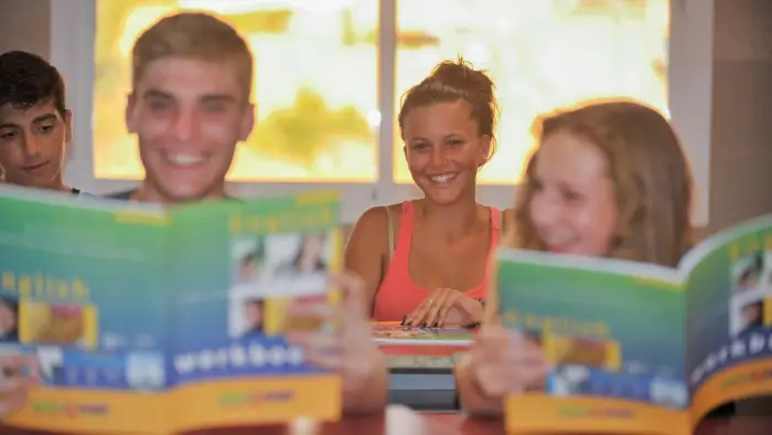 Hiszpania - Walencja - indywidualny kurs j. hiszpa�skiego Junior Program ENFOREX - wiek: 14-18