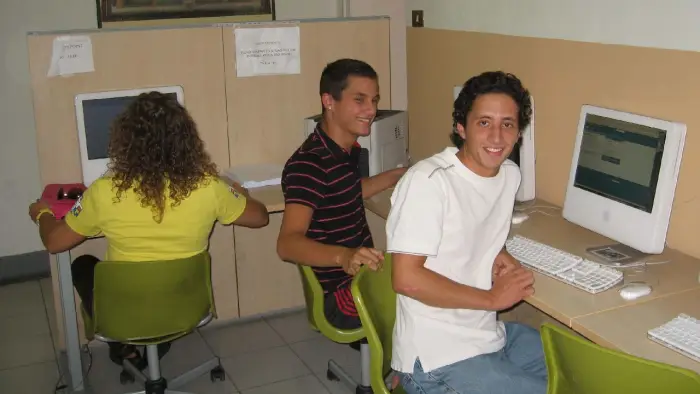 W�ochy - Florencja - indywidualny kurs j. w�oskiego rodziny LEONARDO - wiek: 16+