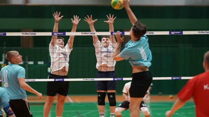 Cz�stochowa - ob�z siatkarski VolleyCamp