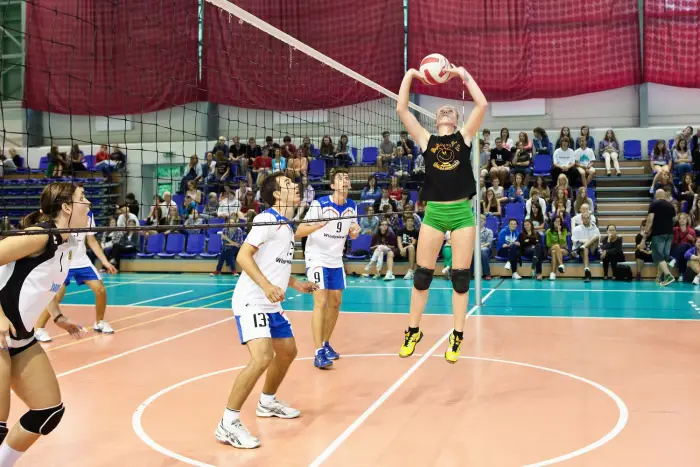 Kortowo - FunFestival - ob�z siatk�wki