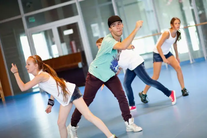 Kortowo - FunFestival - ob�z ta�ca nowoczesnego