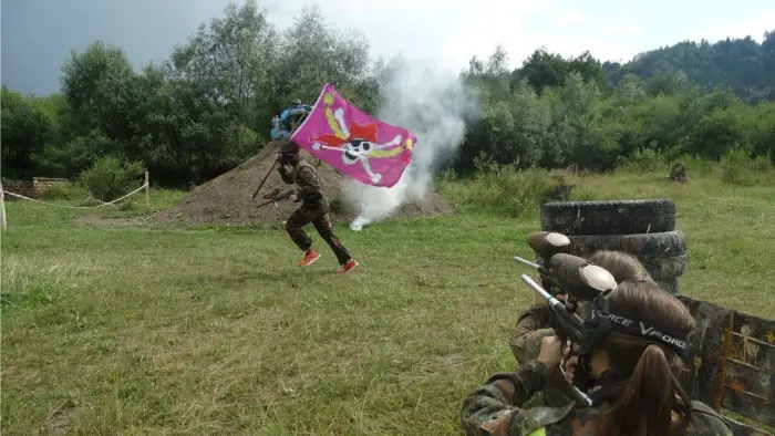 Muszyna - ob�z Fabryka Adrenaliny sala wieloosobowa (tylko ch�opcy)