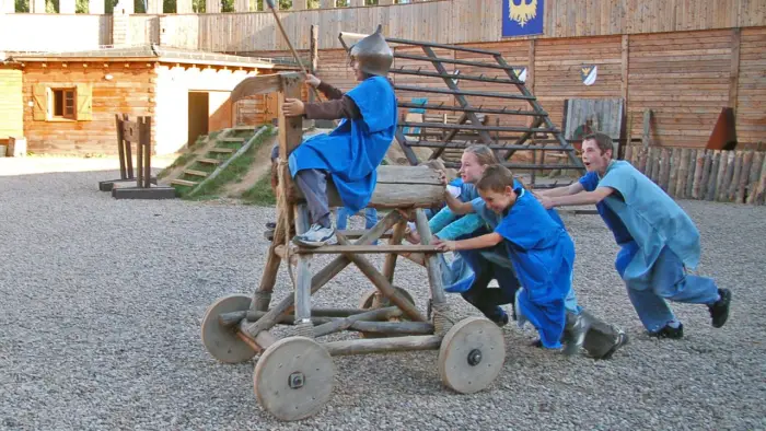 Byczyna - ob�z archeologiczny